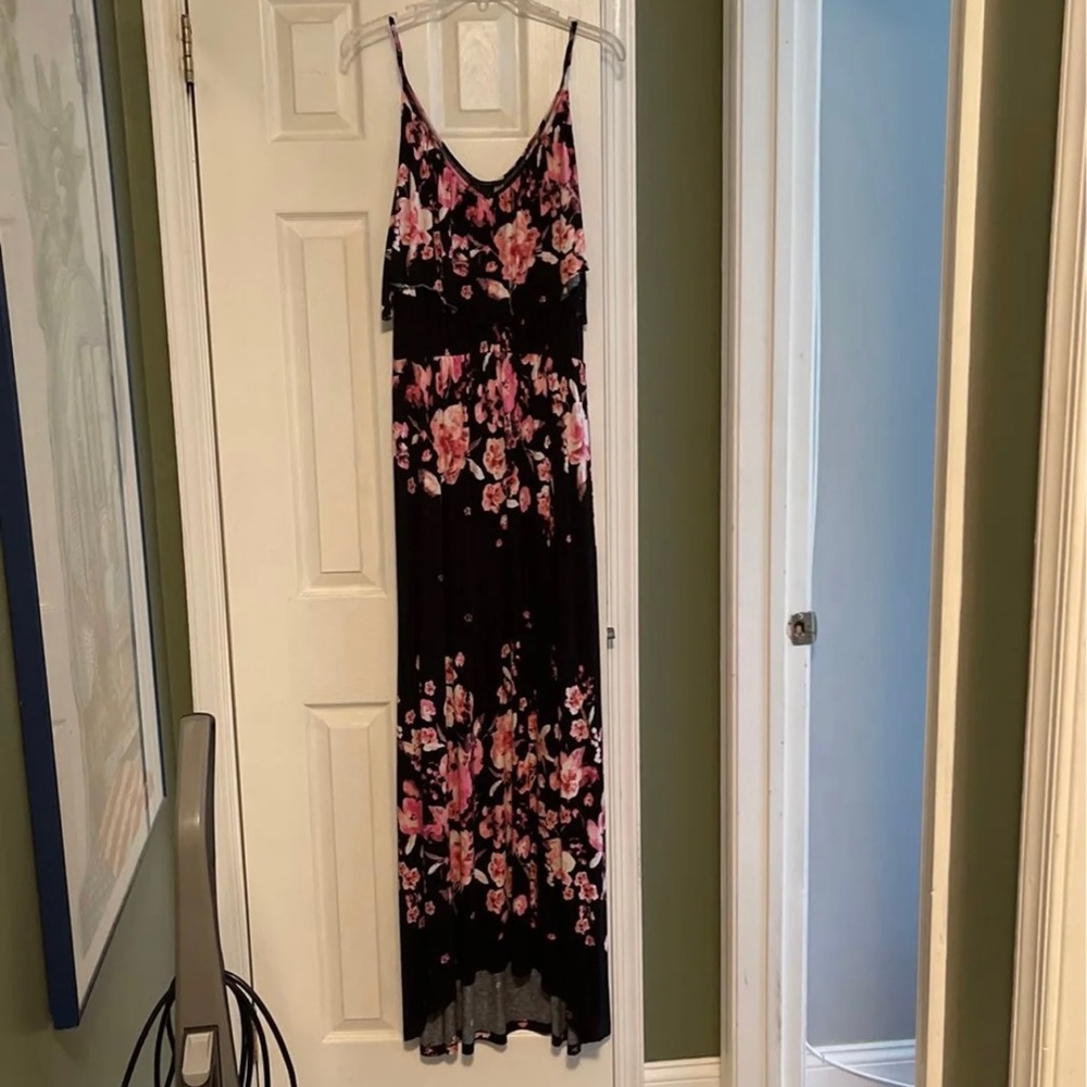 H&M Beautiful Floral Maxi Dress Size M